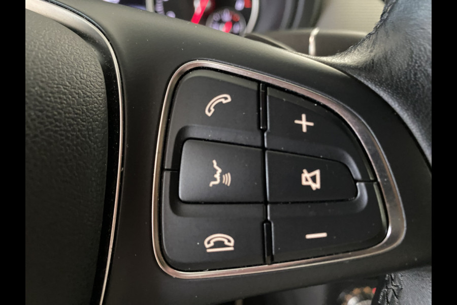 Mercedes-Benz B-Klasse 180 Business Trekhaak /stoelverwarming /Navigatie