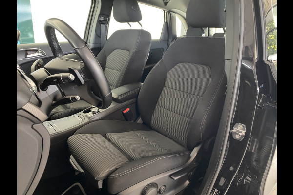 Mercedes-Benz B-Klasse 180 Business Trekhaak /stoelverwarming /Navigatie