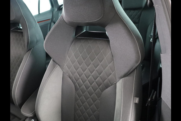 Škoda SCALA 1.0 TSI Sport Business 110 pk | Navigatie via App | Parkeersensoren achter | Cruise control | LED koplampen | Apple Carplay/Android Auto |