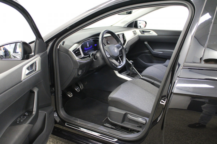 Volkswagen Polo 1.0 TSI Life Business