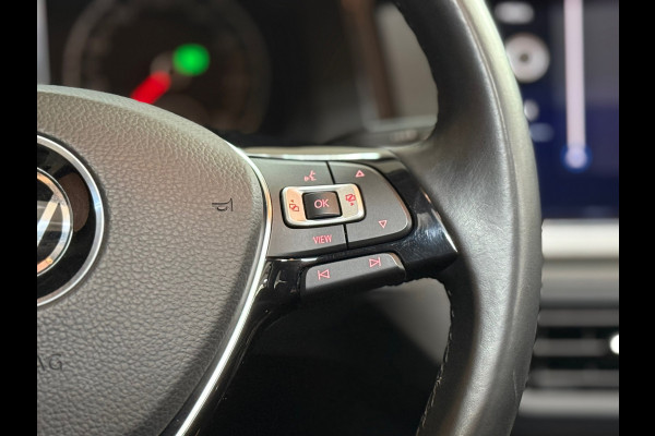 Volkswagen Polo 1.0 TSI Highline Automaat | Pano | Camera | LED | PDC voor + achter