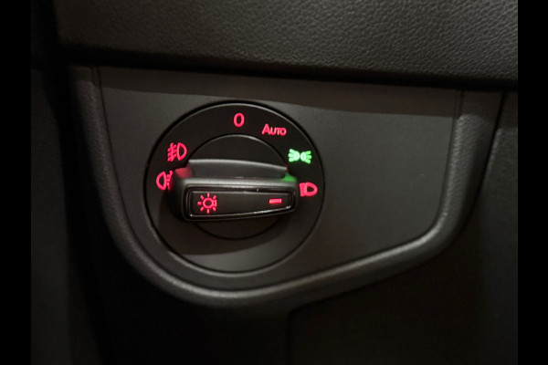 Volkswagen Polo 1.0 TSI Highline Automaat | Pano | Camera | LED | PDC voor + achter