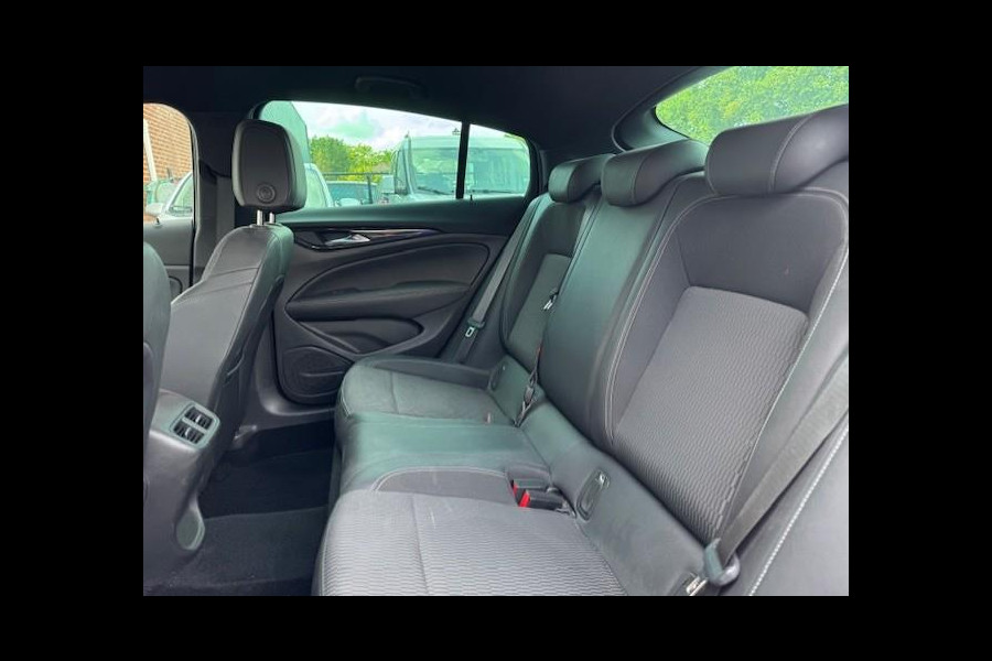 Opel Insignia Grand Sport 1.5 CDTI Business - LED - Carplay