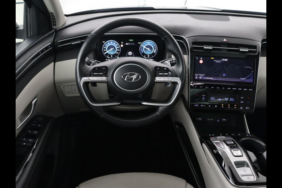 Hyundai Tucson 1.6 T-GDI PHEV Premium Sky 4WD | Panoramadak | Stoelventilatie | Leder | 360 Camera | Krell Audio | Adaptive cruise | Achterbankverwarming | Carplay | Memory | Plug In