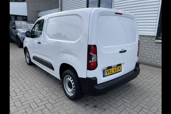 Peugeot Partner 1.2 PureTech Premium / benzine grijs kenteken / vaste prijs rijklaar € 13.450 ex btw / airco / cruise control / schuifdeur / navigatie / armsteun / euro 6 / lease vanaf € 227