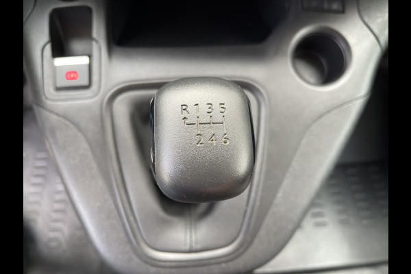 Peugeot Partner 1.2 PureTech Premium / benzine grijs kenteken / vaste prijs rijklaar € 13.450 ex btw / airco / cruise control / schuifdeur / navigatie / armsteun / euro 6 / lease vanaf € 227