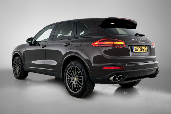Porsche Cayenne 3.0 S E-Hybrid Platinum Edition(NL-auto, Perfect onderH, Trekhaak, Stoel Koeling, 360 Camera, Comfort Stoelen,Etc)