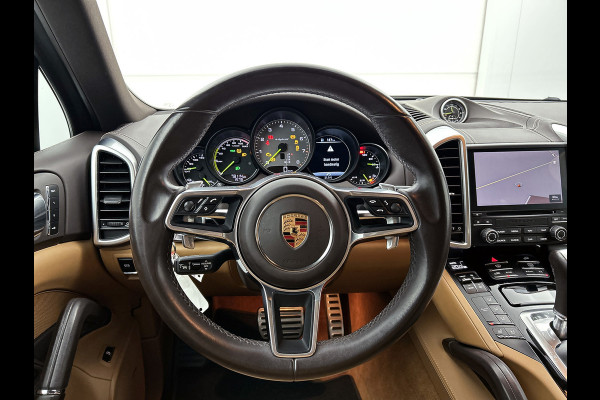 Porsche Cayenne 3.0 S E-Hybrid Platinum Edition(NL-auto, Perfect onderH, Trekhaak, Stoel Koeling, 360 Camera, Comfort Stoelen,Etc)