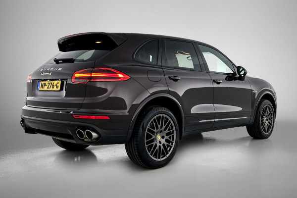 Porsche Cayenne 3.0 S E-Hybrid Platinum Edition(NL-auto, Perfect onderH, Trekhaak, Stoel Koeling, 360 Camera, Comfort Stoelen,Etc)