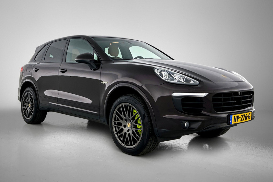 Porsche Cayenne 3.0 S E-Hybrid Platinum Edition(NL-auto, Perfect onderH, Trekhaak, Stoel Koeling, 360 Camera, Comfort Stoelen,Etc)