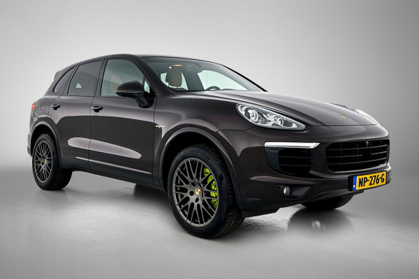 Porsche Cayenne 3.0 S E-Hybrid Platinum Edition(NL-auto, Perfect onderH, Trekhaak, Stoel Koeling, 360 Camera, Comfort Stoelen,Etc)