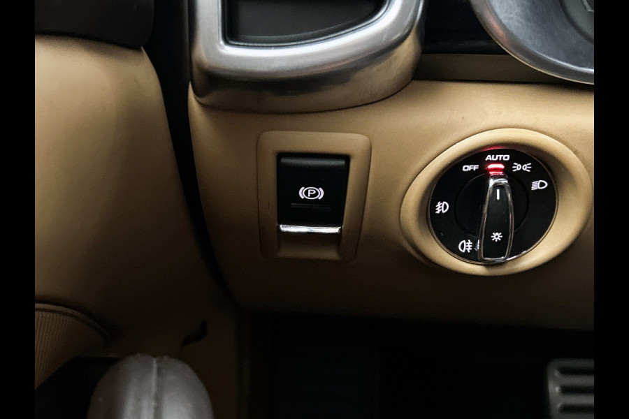 Porsche Cayenne 3.0 S E-Hybrid Platinum Edition(NL-auto, Perfect onderH, Trekhaak, Stoel Koeling, 360 Camera, Comfort Stoelen,Etc)