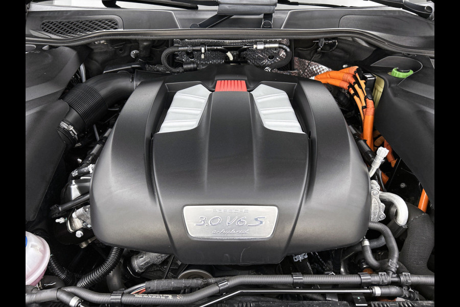 Porsche Cayenne 3.0 S E-Hybrid Platinum Edition(NL-auto, Perfect onderH, Trekhaak, Stoel Koeling, 360 Camera, Comfort Stoelen,Etc)