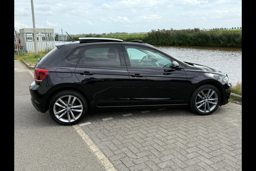 Volkswagen Polo 1.0 TSI Highline / Digitale cockpit / Panorama / LED / Keyless / BEATS audio