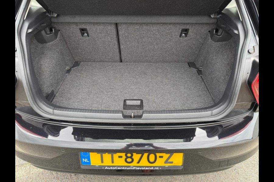 Volkswagen Polo 1.0 TSI Highline / Digitale cockpit / Panorama / LED / Keyless / BEATS audio