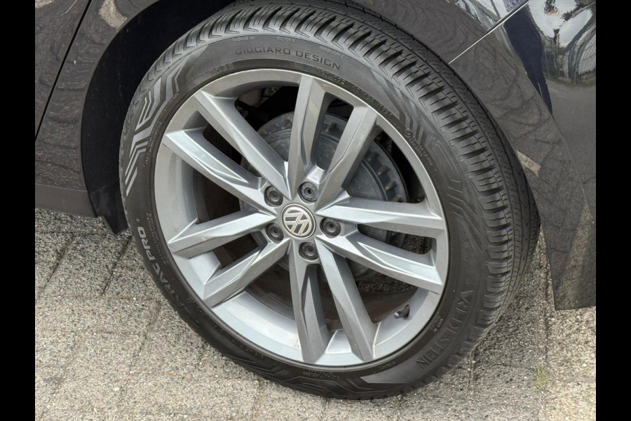 Volkswagen Polo 1.0 TSI Highline / Digitale cockpit / Panorama / LED / Keyless / BEATS audio