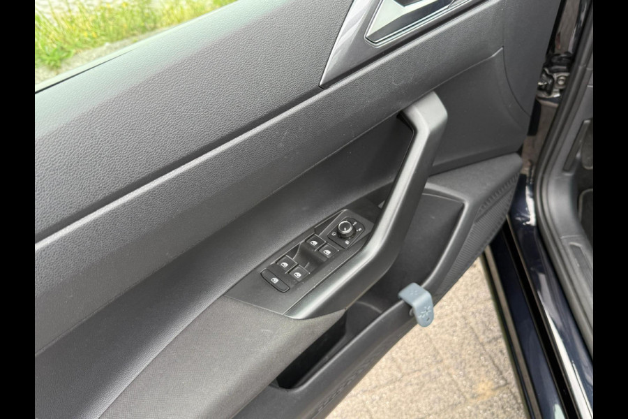 Volkswagen Polo 1.0 TSI Highline / Digitale cockpit / Panorama / LED / Keyless / BEATS audio