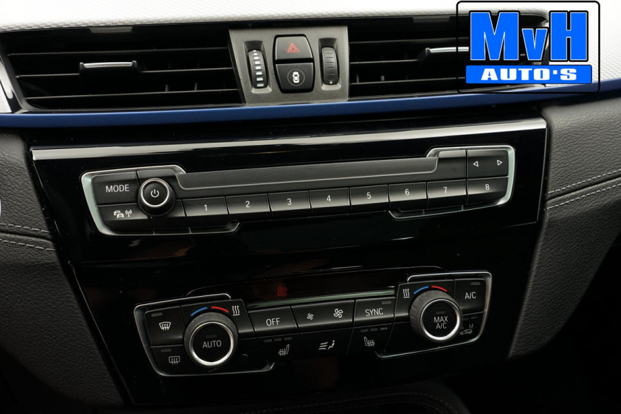 BMW X2 xDrive25e High Executive M-Sport 220PK|PANO|LED|ACC
