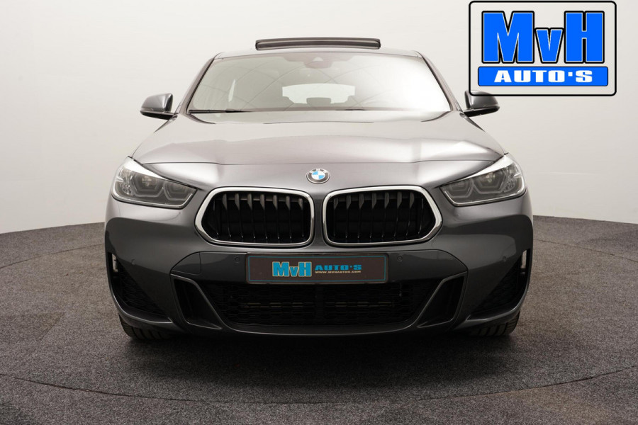 BMW X2 xDrive25e High Executive M-Sport 220PK|PANO|LED|ACC