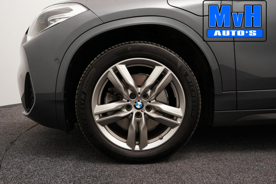 BMW X2 xDrive25e High Executive M-Sport 220PK|PANO|LED|ACC