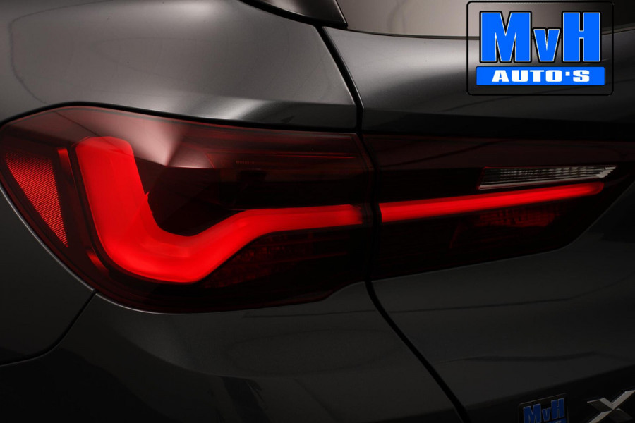 BMW X2 xDrive25e High Executive M-Sport 220PK|PANO|LED|ACC