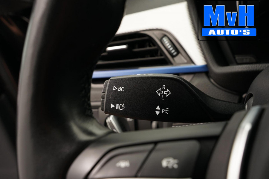 BMW X2 xDrive25e High Executive M-Sport 220PK|PANO|LED|ACC