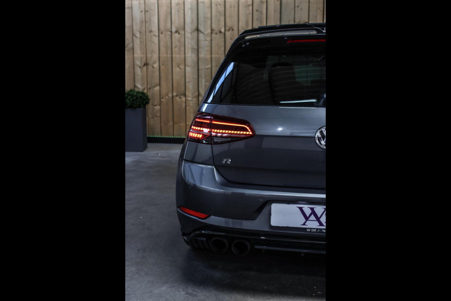 Volkswagen Golf 2.0 TSI 4Motion R *Akra*Pano*PPF*DCC*Dynaudio*Dealer onderhouden*