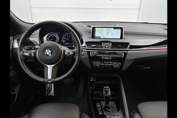 BMW X2 SDrive18i High Executive Edition(NL-auto, Dealer OnderH, Navi Pro, StoelV, Leer, Camera, Climate Con, Cruise Con, Etc)