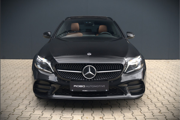 Mercedes-Benz C-Klasse Estate 300 e Business Solution AMG | Panoramadak | Stoelverwarming | Multibeam LED | Camera | Navigatie | Parkeersensoren | Leer | Apple Carplay | Ambiance Verlichting