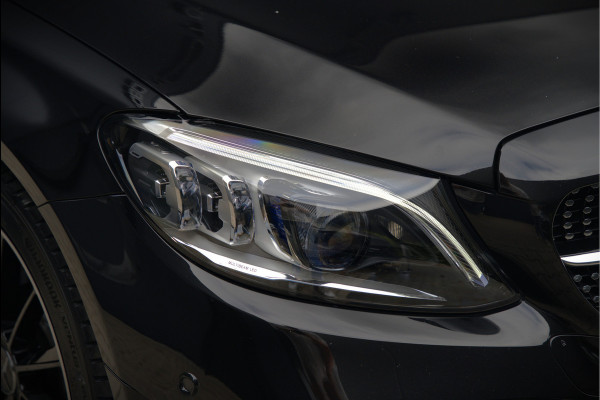 Mercedes-Benz C-Klasse Estate 300 e Business Solution AMG | Panoramadak | Stoelverwarming | Multibeam LED | Camera | Navigatie | Parkeersensoren | Leer | Apple Carplay | Ambiance Verlichting