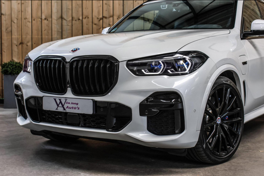 BMW X5 XDrive45e M-Sport *Skylounge*B&W*M-Stoelen*360 Camera*Laser Led*