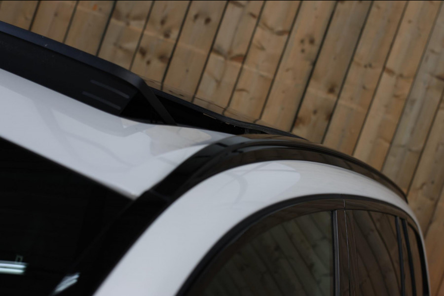 BMW X5 XDrive45e M-Sport *Skylounge*B&W*M-Stoelen*360 Camera*Laser Led*