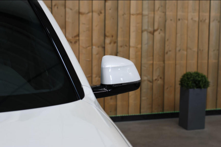 BMW X5 XDrive45e M-Sport *Skylounge*B&W*M-Stoelen*360 Camera*Laser Led*