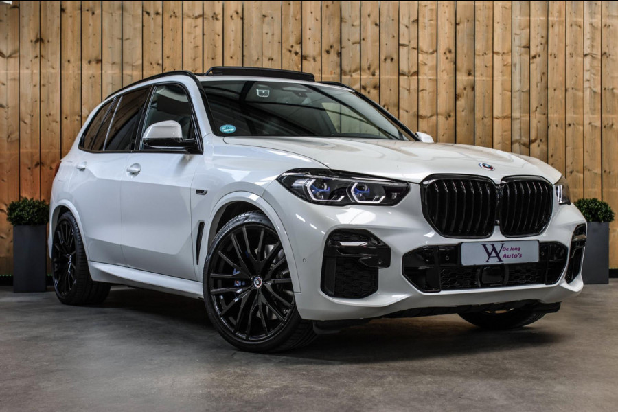 BMW X5 XDrive45e M-Sport *Skylounge*B&W*M-Stoelen*360 Camera*Laser Led*