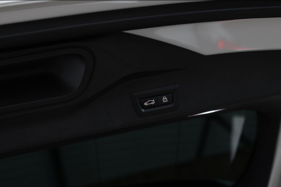 BMW X5 XDrive45e M-Sport *Skylounge*B&W*M-Stoelen*360 Camera*Laser Led*