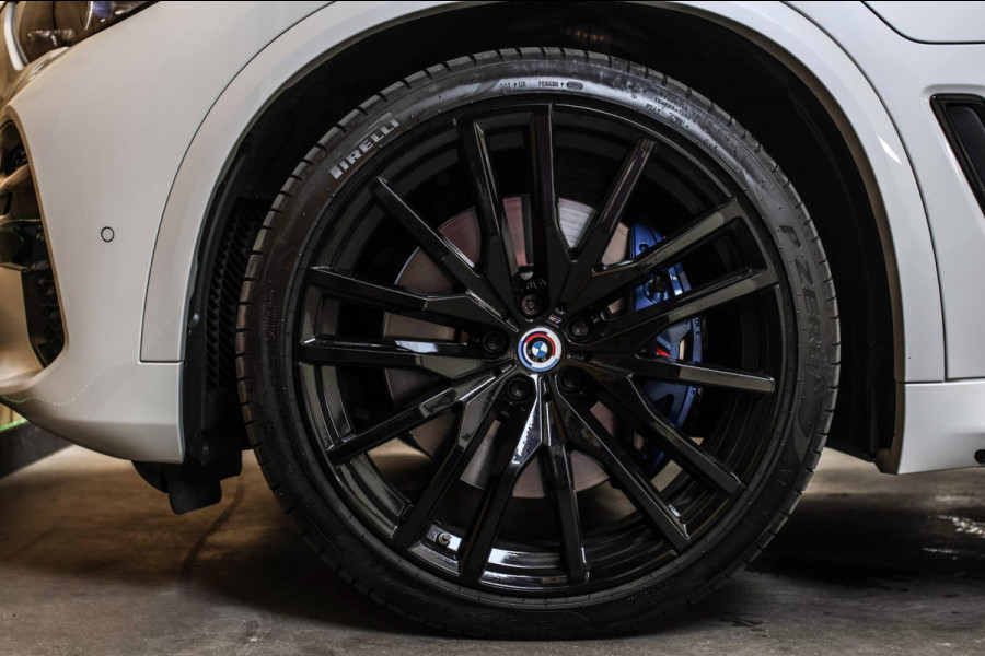 BMW X5 XDrive45e M-Sport *Skylounge*B&W*M-Stoelen*360 Camera*Laser Led*