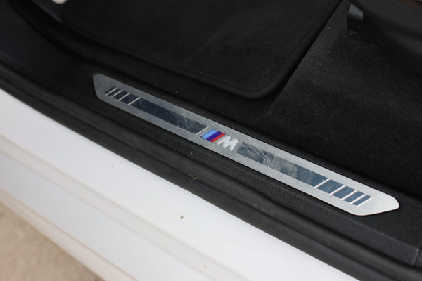 BMW X5 XDrive45e M-Sport *Skylounge*B&W*M-Stoelen*360 Camera*Laser Led*