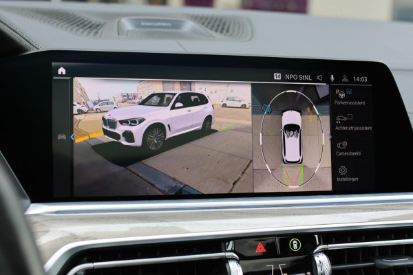 BMW X5 XDrive45e M-Sport *Skylounge*B&W*M-Stoelen*360 Camera*Laser Led*