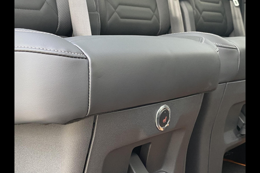 Ford Transit Custom Tourneo 340 2.5 PHEV L2H1 Titanium X Zuid | 233pk |  Incl. BTW/BPM Rijklaar | Luxury Pack | 16-weg elektrisch verstelbare AGR | Inklapbare trekhaak | Verwarmbaar stuurwiel |
