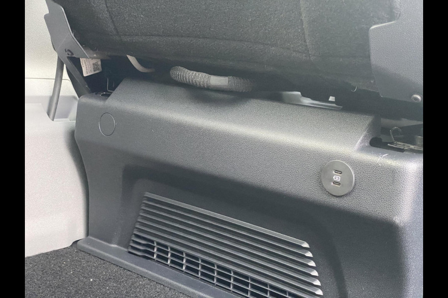 Ford Transit Custom Tourneo 340 2.5 PHEV L2H1 Titanium X Zuid | 233pk |  Incl. BTW/BPM Rijklaar | Luxury Pack | 16-weg elektrisch verstelbare AGR | Inklapbare trekhaak | Verwarmbaar stuurwiel |