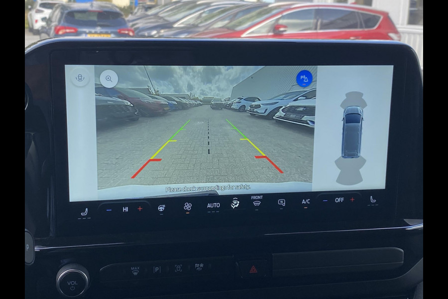 Ford Transit Custom 320 2.5 PHEV L2H1 Sport DC Zuid | 233pk | Dubbele Cabine | Dubbele zijschuifdeur | Inklapbare trekhaak | 19 inch lichtmetalen Sport velgen (mat zwart) | Verwarmbaar stuurwiel | Navigatie systeem