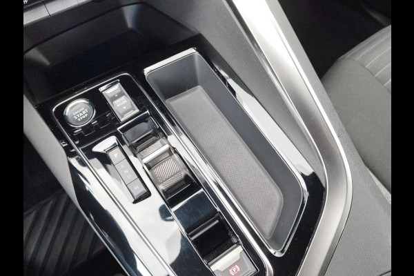 Peugeot 5008 1.2 PureTech Active Pack Business Automaat | 7-zitter | Achteruitrijcamera | 4 nieuwe banden