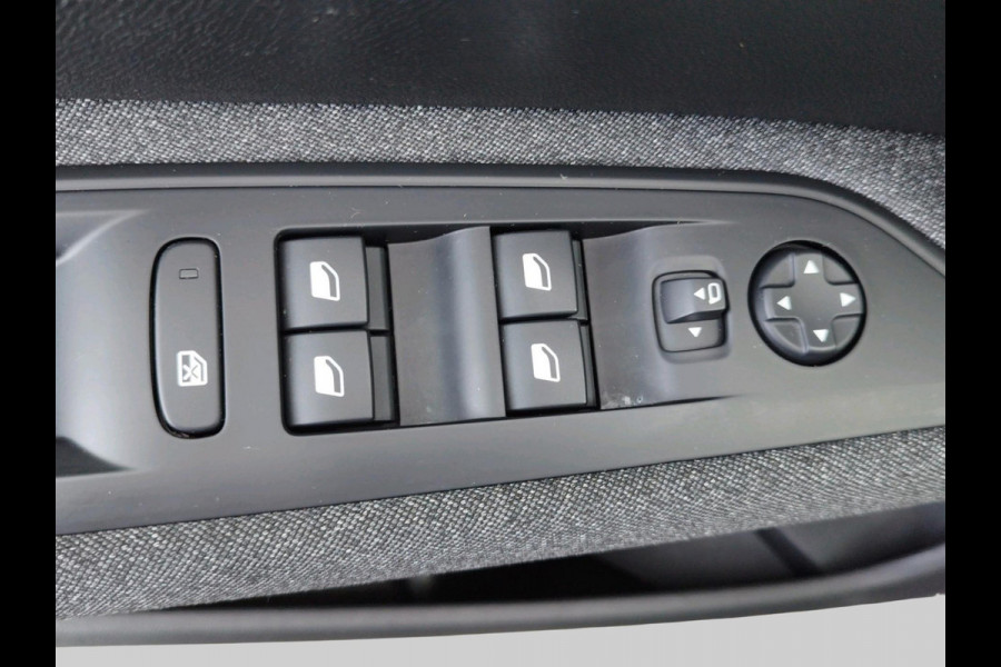 Peugeot 5008 1.2 PureTech Active Pack Business Automaat | 7-zitter | Achteruitrijcamera | 4 nieuwe banden