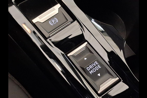Peugeot 2008 1.2 PureTech 130 Allure Automaat | Navigatie | 360° Camera | Dodehoekbewaking | Apple Carplay/Android Auto |