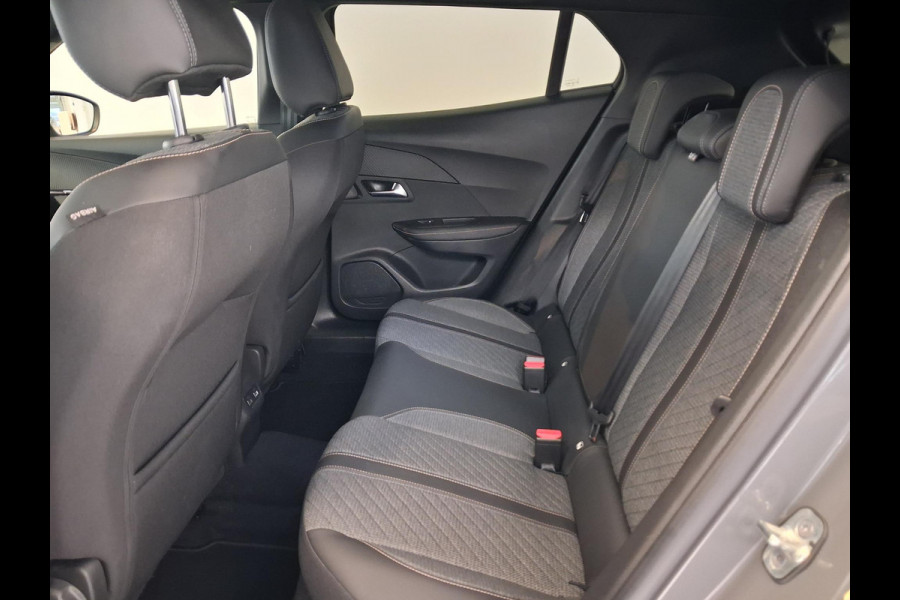 Peugeot 2008 1.2 PureTech 130 Allure Automaat | Navigatie | 360° Camera | Dodehoekbewaking | Apple Carplay/Android Auto |