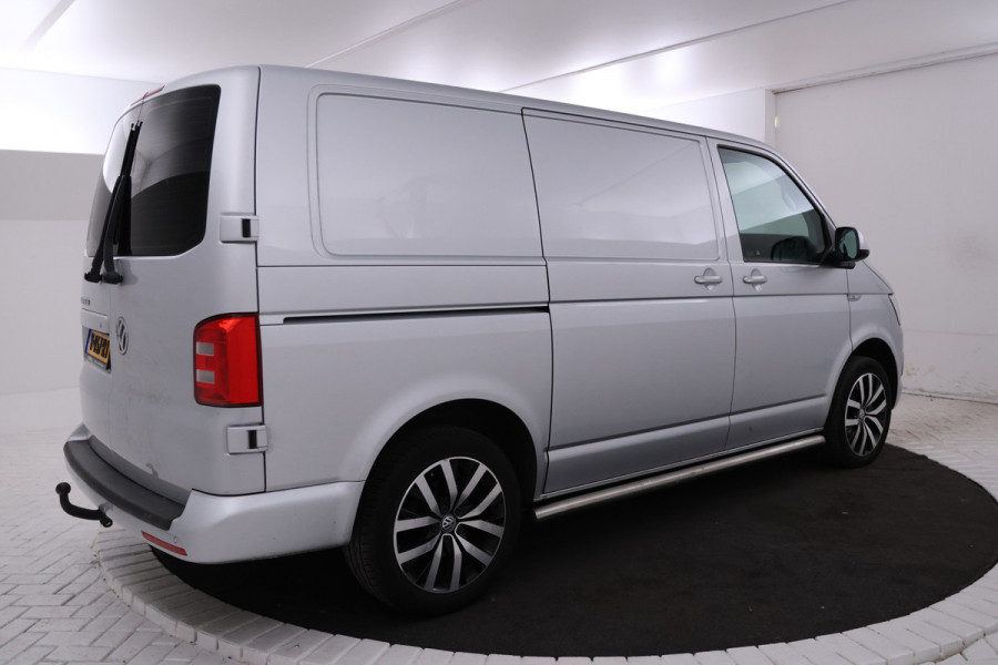 Volkswagen Transporter 2.0 TDI L2 H1 Highline Automaat, Leer, Navigatie, Climate,