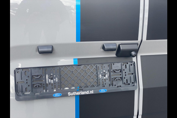 Ford Transit Custom 320 2.5 PHEV L2H1 Sport Zuid | 233pk | Inklapbare trekhaak | 19 inch lichtmetalen Sport velgen (mat zwart) | Verwarmbaar stuurwiel  | Navigatie systeem | B&O speakers