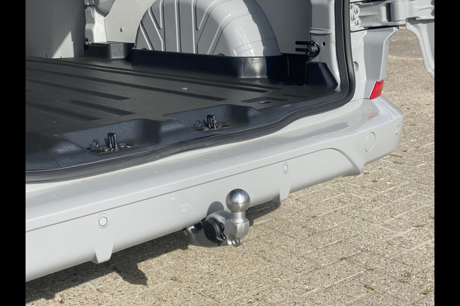 Ford Transit Custom 320 2.5 PHEV L2H1 Sport Zuid | 233pk | Inklapbare trekhaak | 19 inch lichtmetalen Sport velgen (mat zwart) | Verwarmbaar stuurwiel  | Navigatie systeem | B&O speakers
