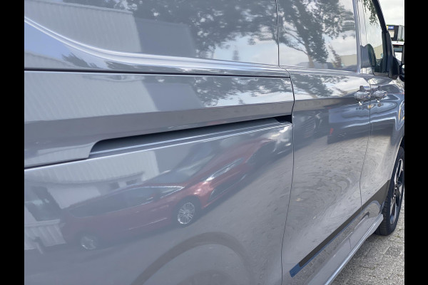 Ford Transit Custom 320 2.5 PHEV L2H1 Sport Zuid | 233pk | Inklapbare trekhaak | 19 inch lichtmetalen Sport velgen (mat zwart) | Verwarmbaar stuurwiel  | Navigatie systeem | B&O speakers