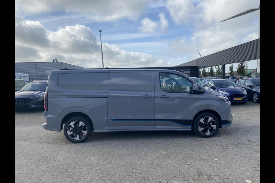 Ford Transit Custom 320 2.5 PHEV L2H1 Sport Zuid | 233pk | Inklapbare trekhaak | 19 inch lichtmetalen Sport velgen (mat zwart) | Verwarmbaar stuurwiel  | Navigatie systeem | B&O speakers